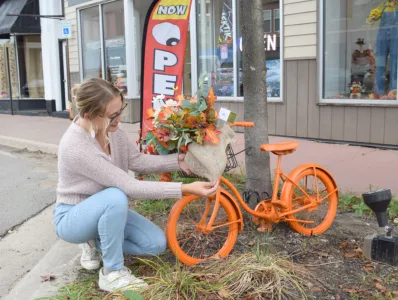 DDA decorates downtown Norway with colorful bikes for fall season